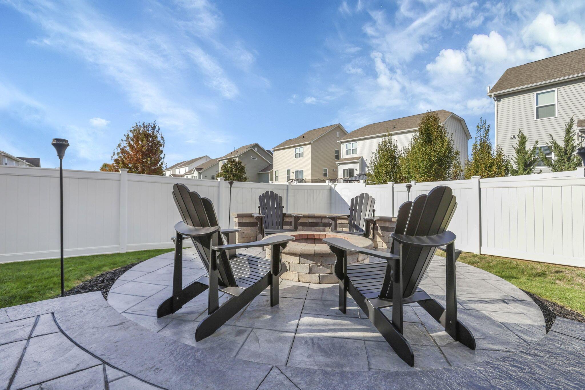 Columbus, Ohio 43231, United States, 3 Bedrooms Bedrooms, ,3 BathroomsBathrooms,Residential,Coming Soon,235138