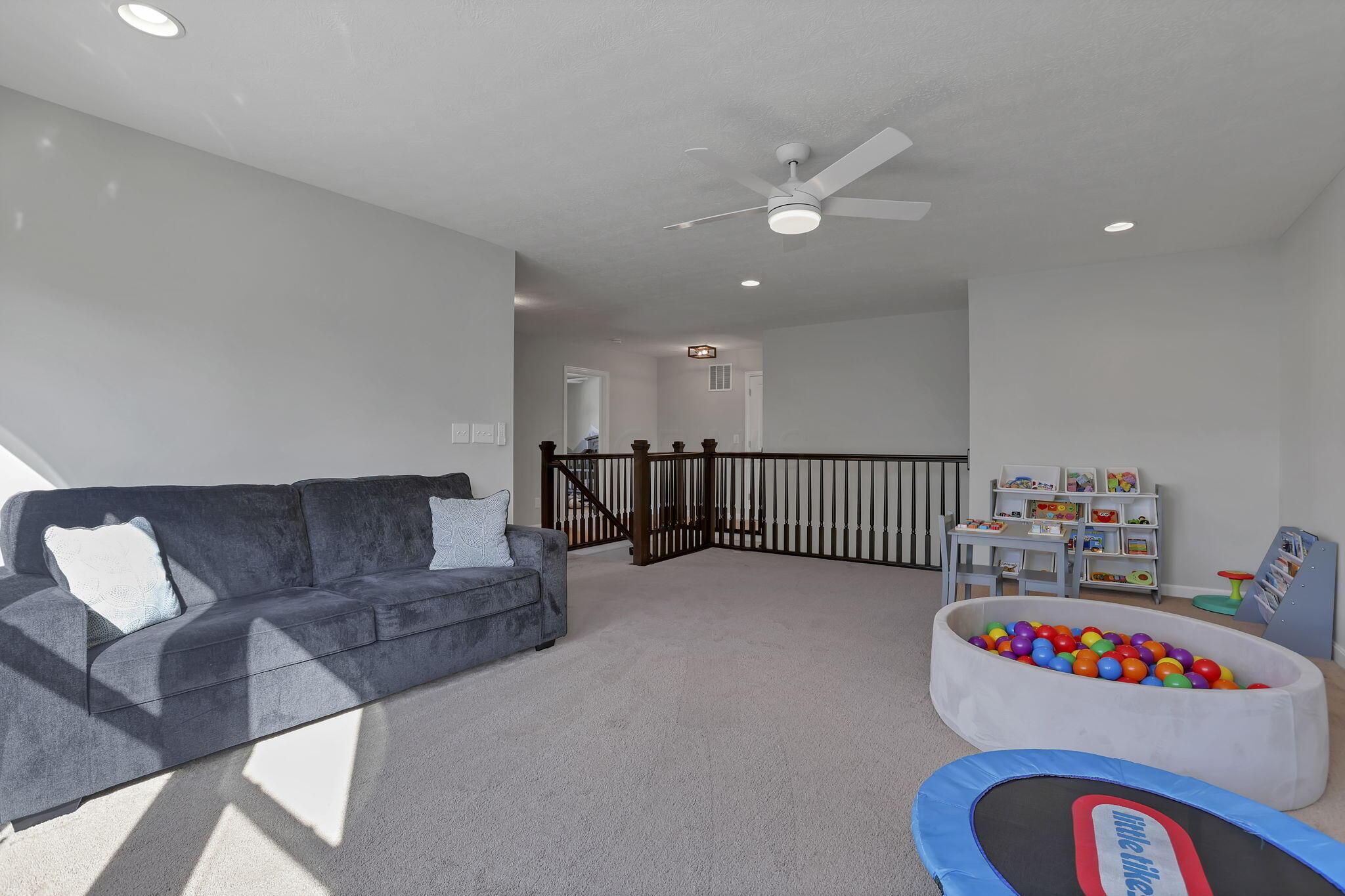 Columbus, Ohio 43231, United States, 3 Bedrooms Bedrooms, ,3 BathroomsBathrooms,Residential,Coming Soon,235138