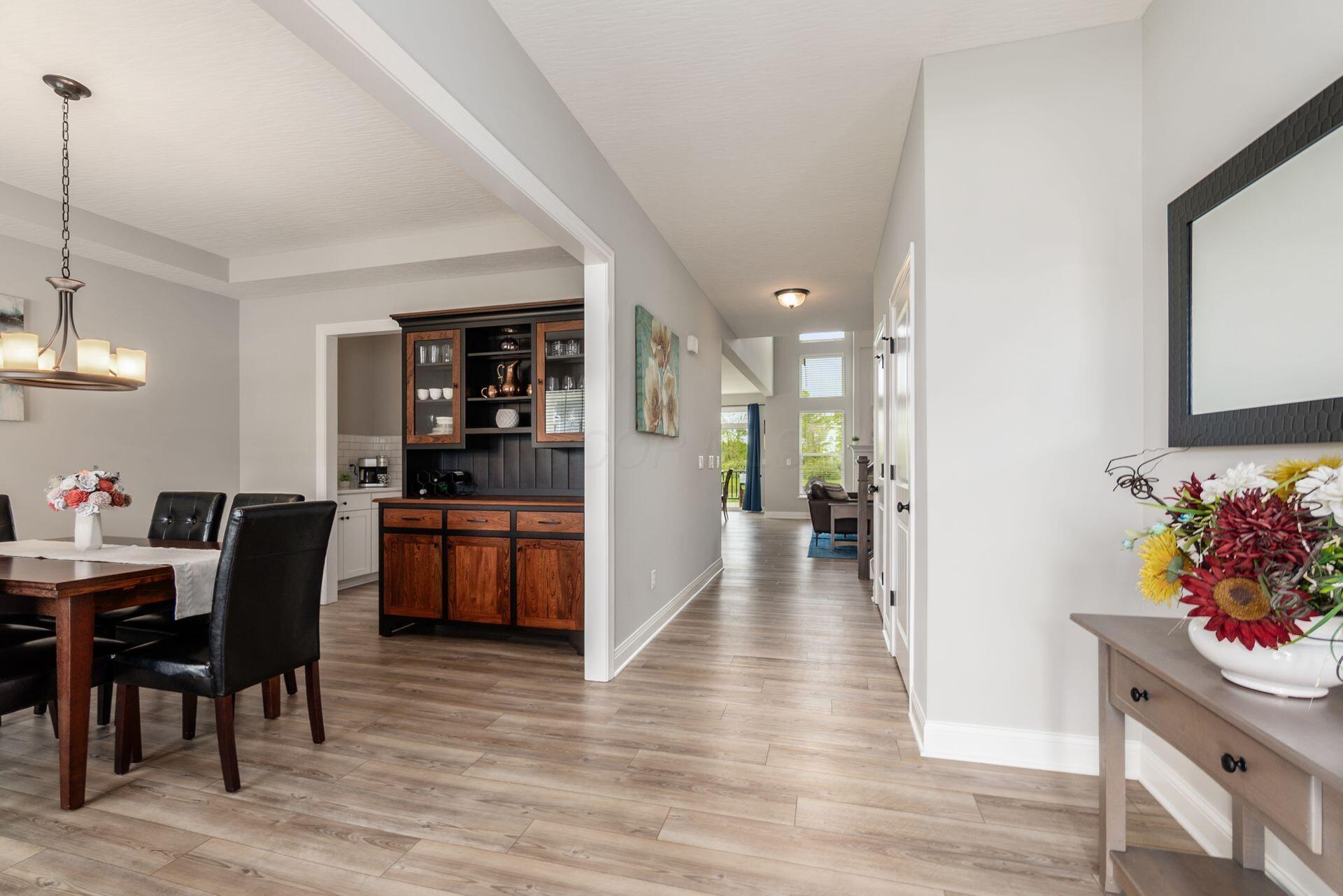 1790 Wrenbury Drive, Galena, Ohio image 3