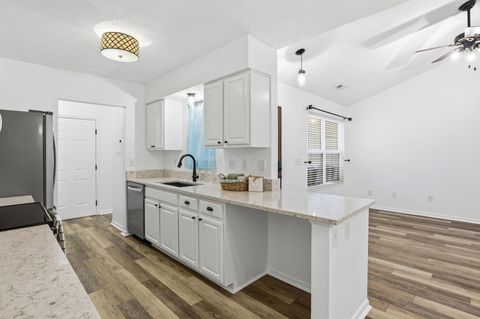 Tiny photo for 526 Market Street, Lithopolis, OH 43136 (MLS # 225044270)