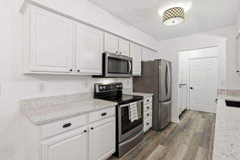 Tiny photo for 526 Market Street, Lithopolis, OH 43136 (MLS # 225044270)