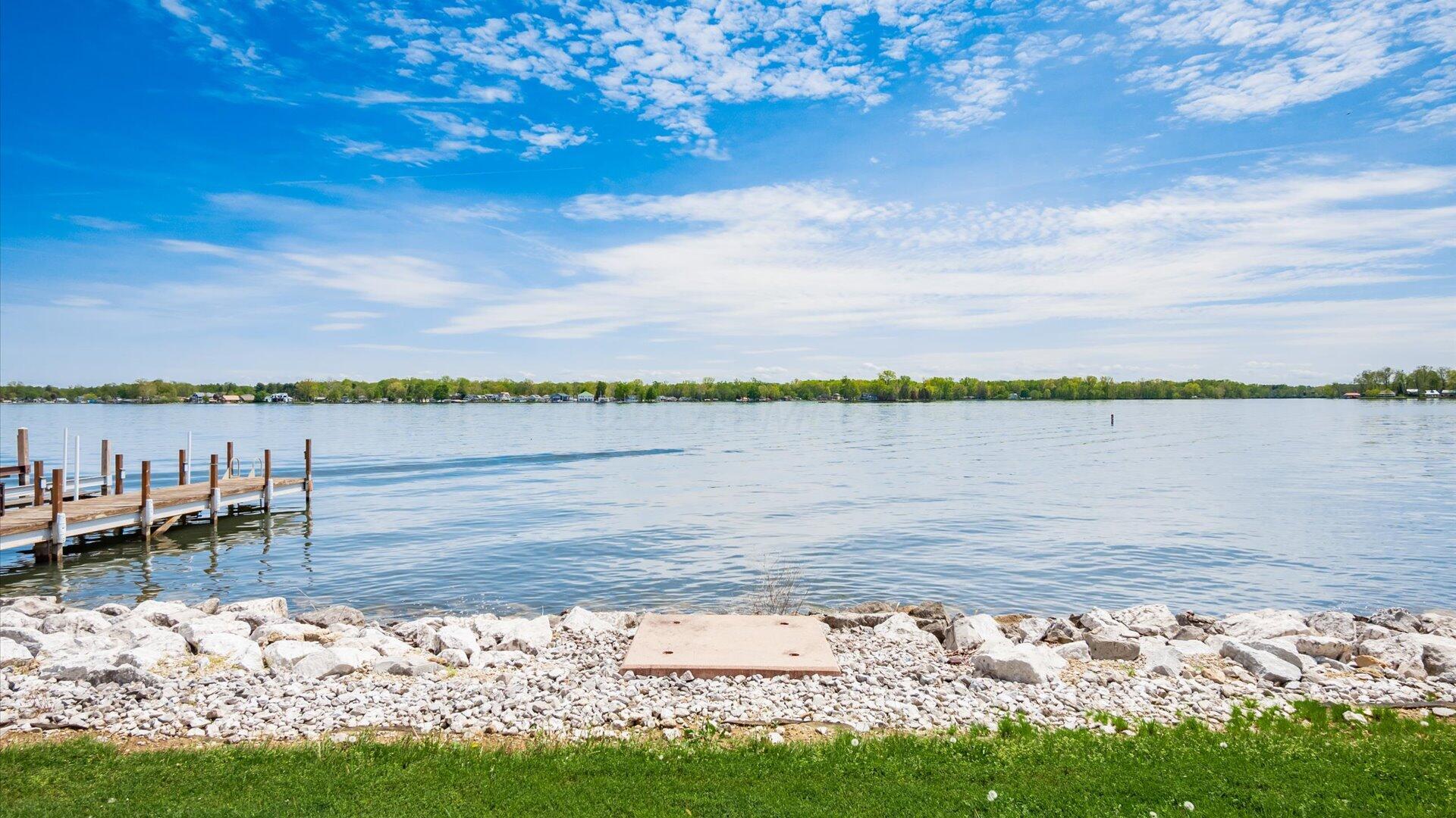 4631 North Bank Road, Buckeye Lake, Ohio image 4