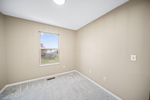 Tiny photo for 9002 Newmills Lane, Lewis Center, OH 43035 (MLS # 225044203)