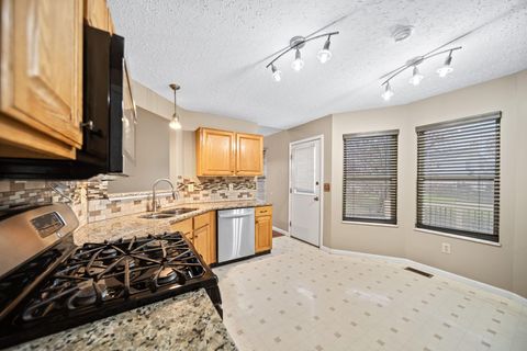 Tiny photo for 9002 Newmills Lane, Lewis Center, OH 43035 (MLS # 225044203)