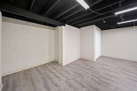 Tiny photo for 9002 Newmills Lane, Lewis Center, OH 43035 (MLS # 225044203)