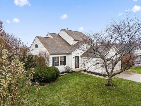 Tiny photo for 9002 Newmills Lane, Lewis Center, OH 43035 (MLS # 225044203)