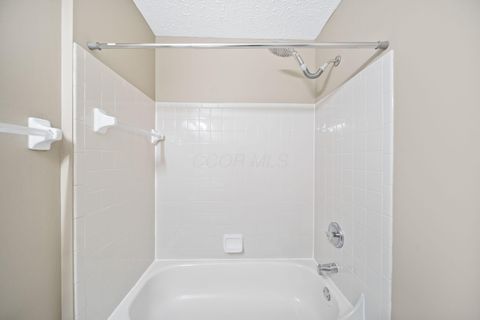 Tiny photo for 9002 Newmills Lane, Lewis Center, OH 43035 (MLS # 225044203)