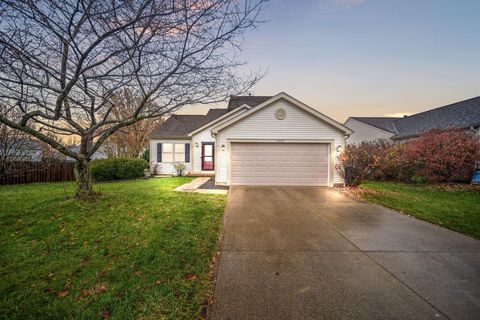 Tiny photo for 9002 Newmills Lane, Lewis Center, OH 43035 (MLS # 225044203)