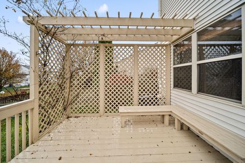 Tiny photo for 9002 Newmills Lane, Lewis Center, OH 43035 (MLS # 225044203)