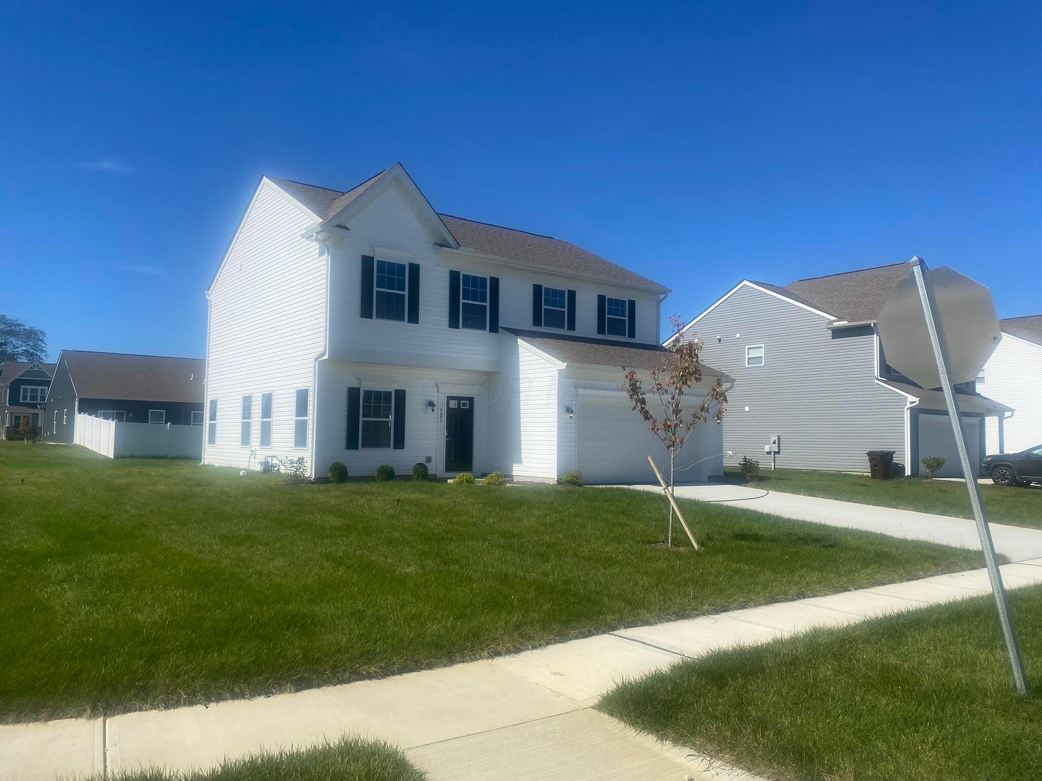 521 Walker Pointe Drive