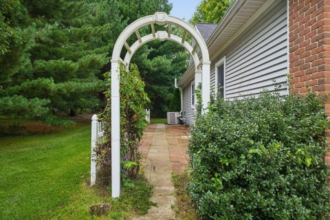 Tiny photo for 12344 Gorsuch Road, Galena, OH 43021 (MLS # 226037143)