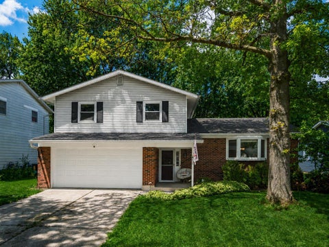 Homes For Sale - 625 Heritage Boulevard<br/> Delaware, OH 43015