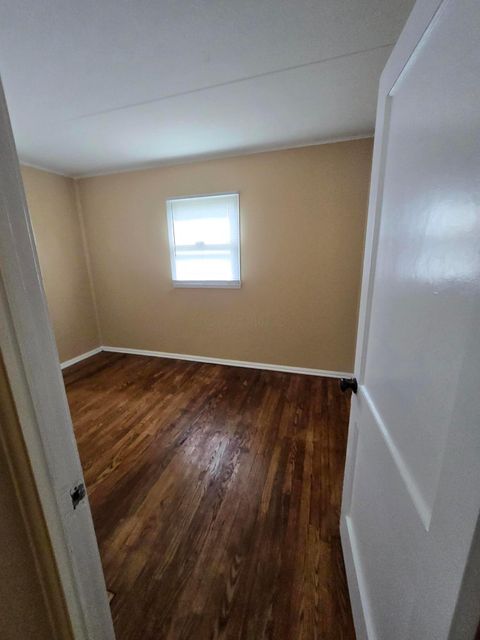 Tiny photo for 3401 Walmar Drive, Columbus, OH 43224 (MLS # 225037669)