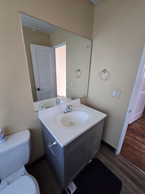 Tiny photo for 3401 Walmar Drive, Columbus, OH 43224 (MLS # 225037669)