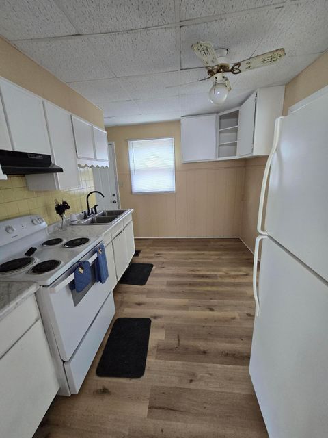Tiny photo for 3401 Walmar Drive, Columbus, OH 43224 (MLS # 225037669)