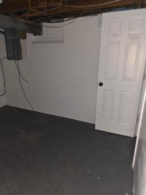 Tiny photo for 3401 Walmar Drive, Columbus, OH 43224 (MLS # 225037669)