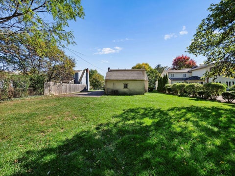 Tiny photo for 2593 Westmont Boulevard, Columbus, OH 43221 (MLS # 226039842)