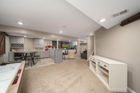 Tiny photo for 9281 Marlebury End, Powell, OH 43065 (MLS # 226014244)