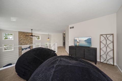 Tiny photo for 9281 Marlebury End, Powell, OH 43065 (MLS # 226014244)