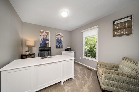 Tiny photo for 9281 Marlebury End, Powell, OH 43065 (MLS # 226014244)