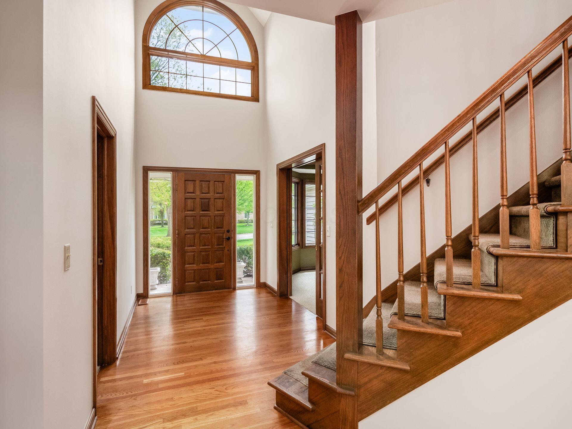 5766 Rushwood Drive, Dublin, Ohio image 4