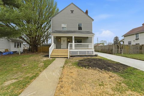 Photo of 1489 Minnesota Avenue, Columbus, OH 43211 (MLS # 226011973)