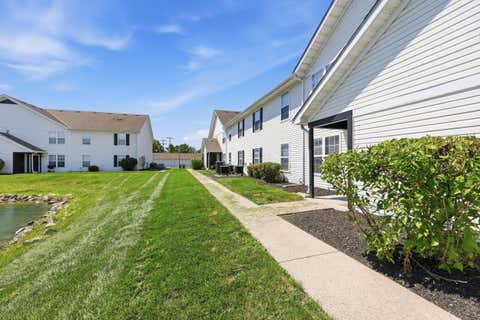 5395 Cypress Chase,  OH 43228