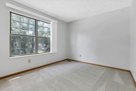 Tiny photo for 5802 Gaelic Court, Dublin, OH 43016 (MLS # 226027371)