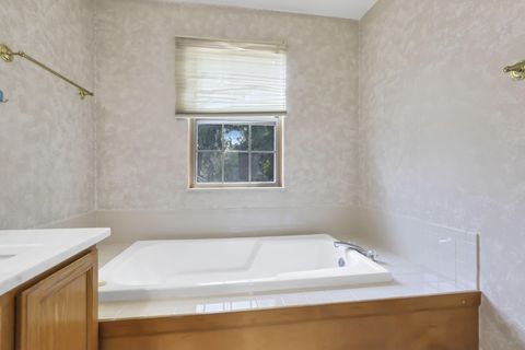 Tiny photo for 5802 Gaelic Court, Dublin, OH 43016 (MLS # 226027371)