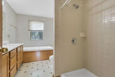 Tiny photo for 5802 Gaelic Court, Dublin, OH 43016 (MLS # 226027371)