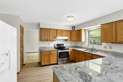 Tiny photo for 5802 Gaelic Court, Dublin, OH 43016 (MLS # 226027371)