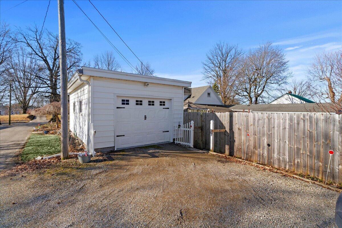 537 E Chillicothe Avenue, Bellefontaine, Ohio image 35