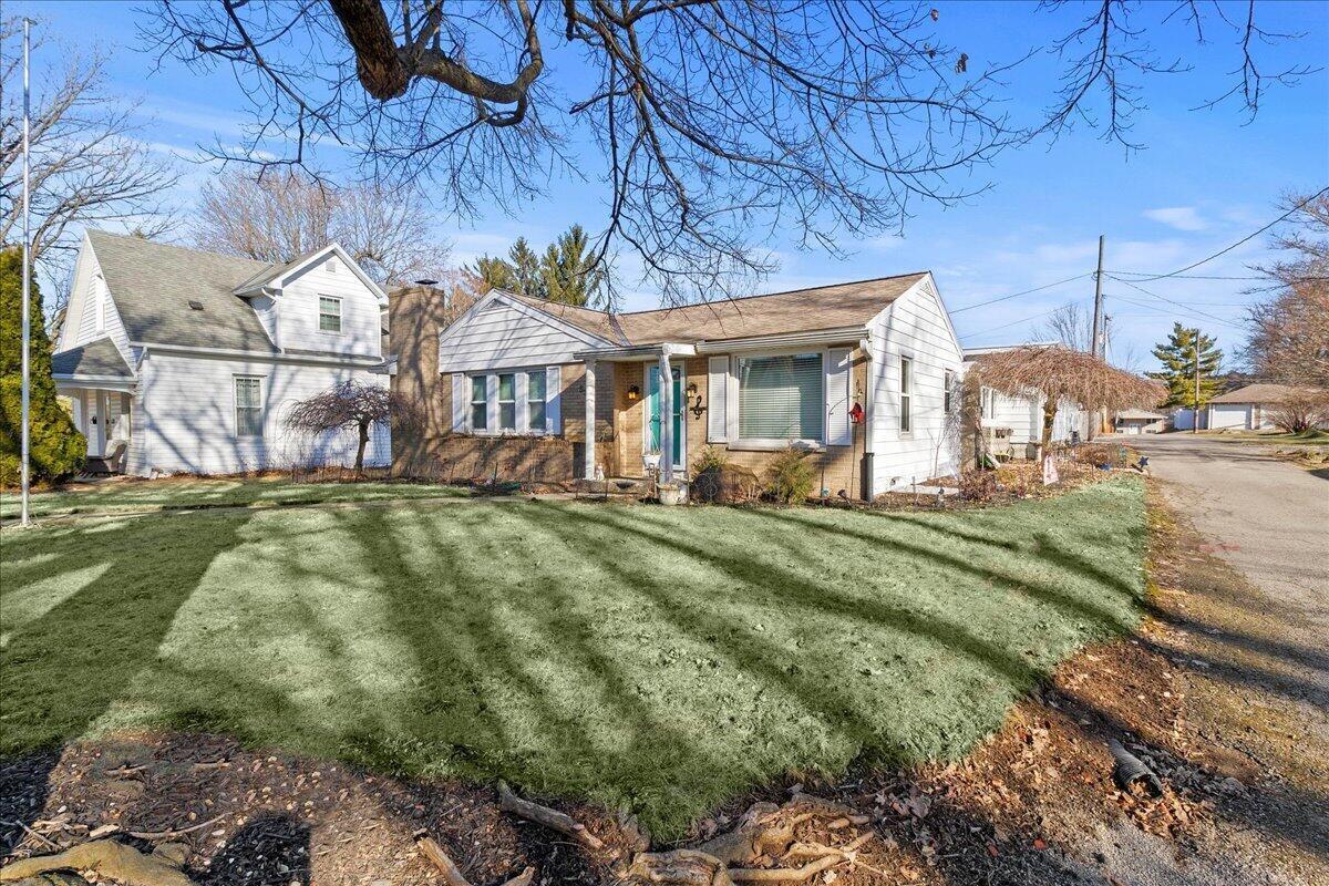 537 E Chillicothe Avenue, Bellefontaine, Ohio image 2