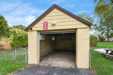 Tiny photo for 4508 Glenmawr Avenue, Columbus, OH 43224 (MLS # 225040580)