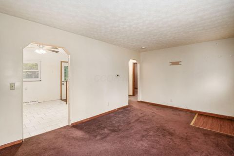 Tiny photo for 4508 Glenmawr Avenue, Columbus, OH 43224 (MLS # 225040580)