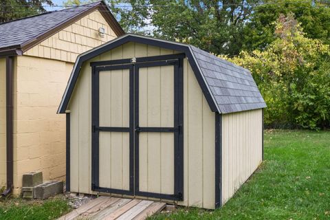 Tiny photo for 4508 Glenmawr Avenue, Columbus, OH 43224 (MLS # 225040580)