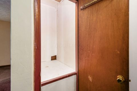 Tiny photo for 4508 Glenmawr Avenue, Columbus, OH 43224 (MLS # 225040580)