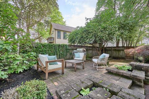 Tiny photo for 904 Hamlet Street, Columbus, OH 43201 (MLS # 225015097)