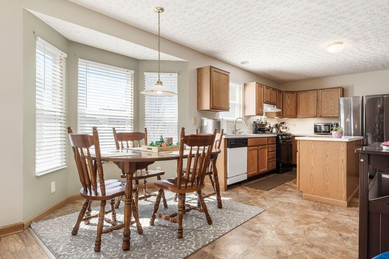 7157 Wilmar Drive, Reynoldsburg, Ohio image 12