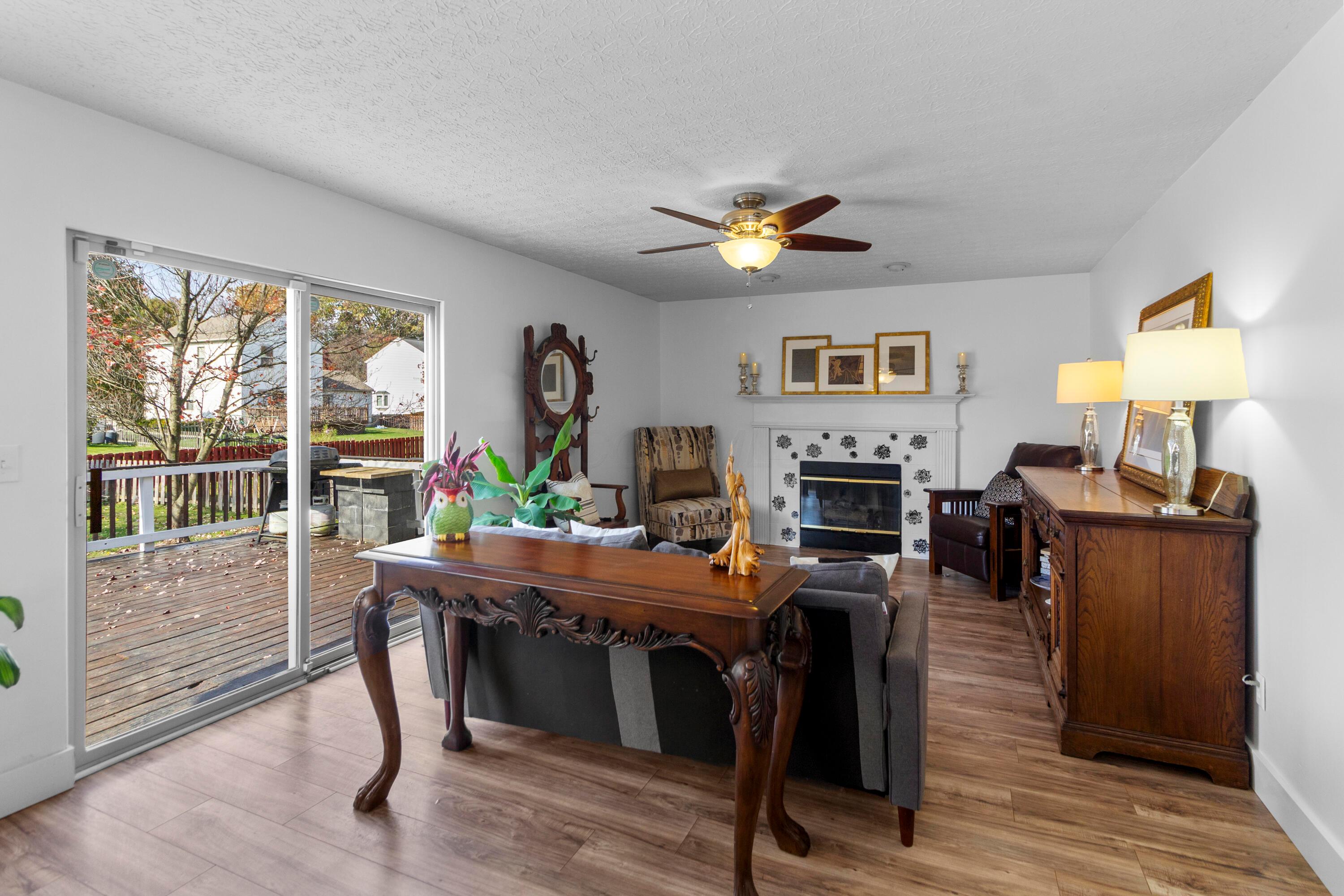 1640 Saffron Drive, Marysville, Ohio image 8