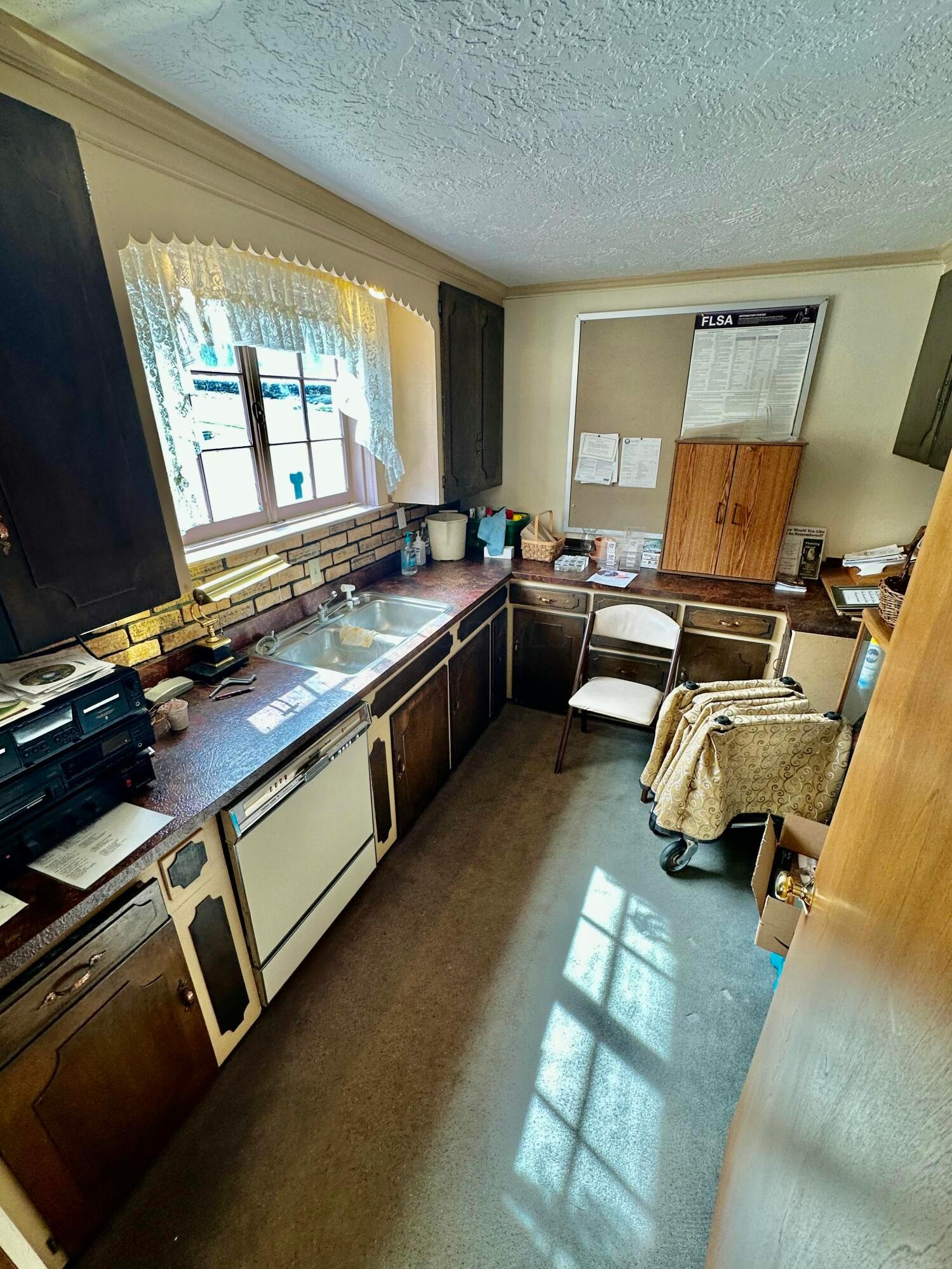 33 E College Street, Fredericktown, Ohio image 25