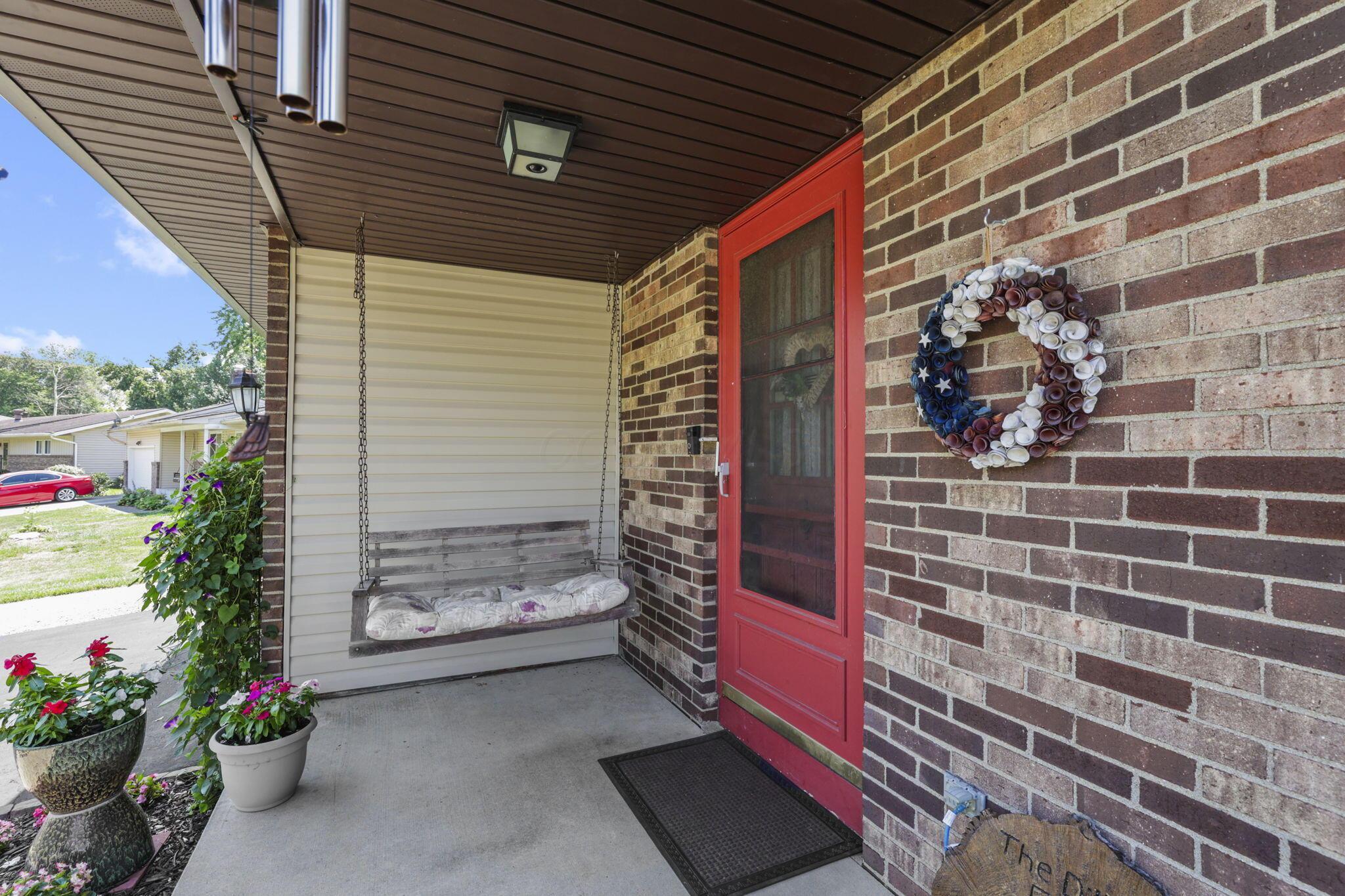 84 Hawthorn Road, Pataskala, Ohio image 4