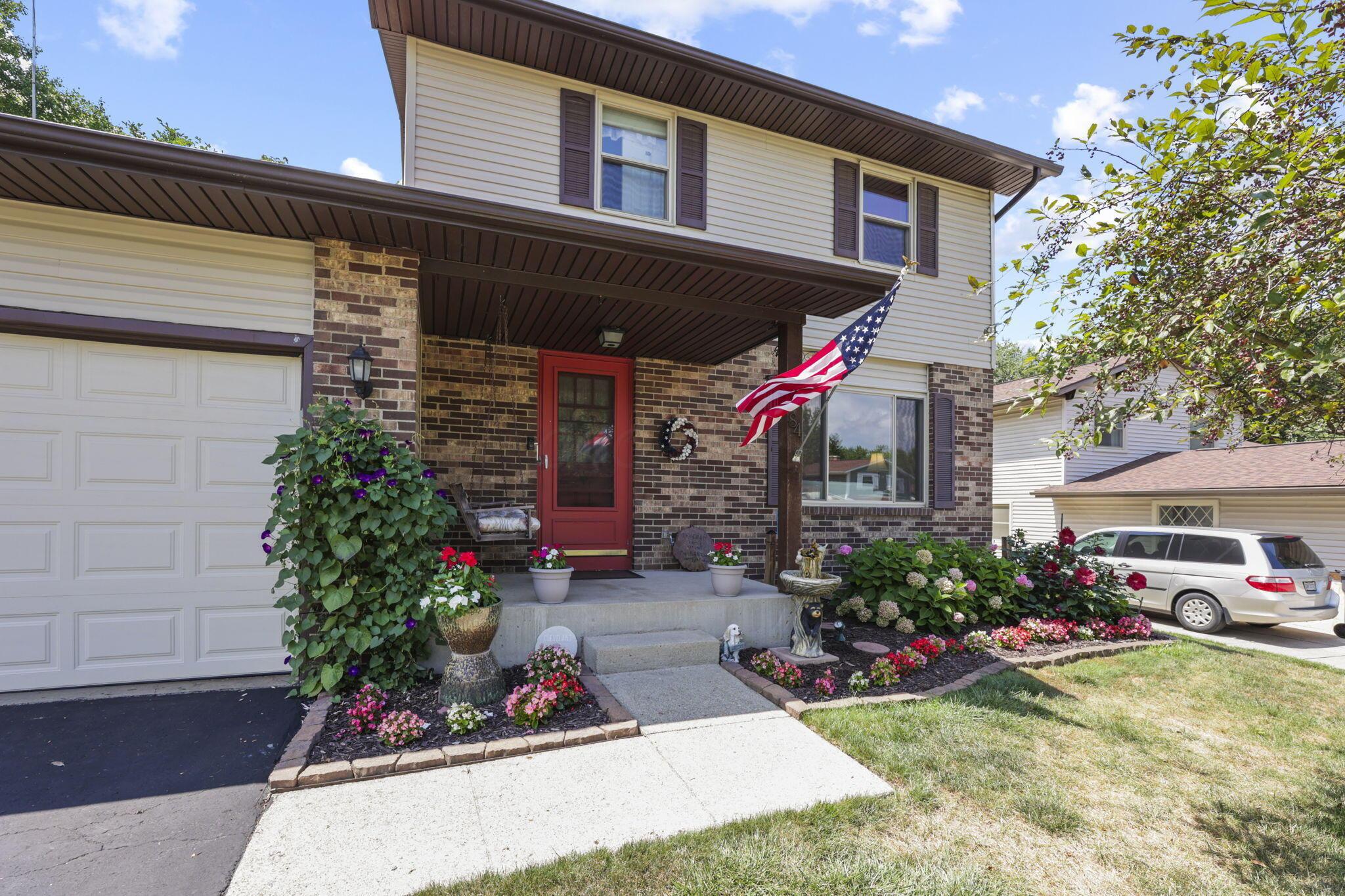 84 Hawthorn Road, Pataskala, Ohio image 3