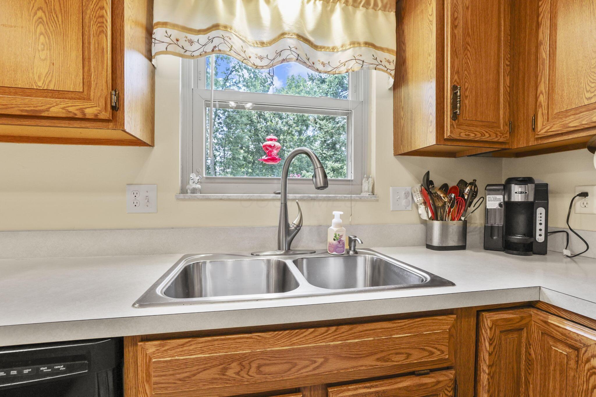 84 Hawthorn Road, Pataskala, Ohio image 25