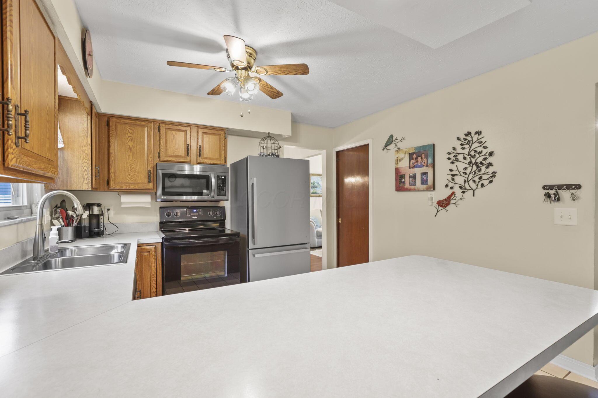 84 Hawthorn Road, Pataskala, Ohio image 21