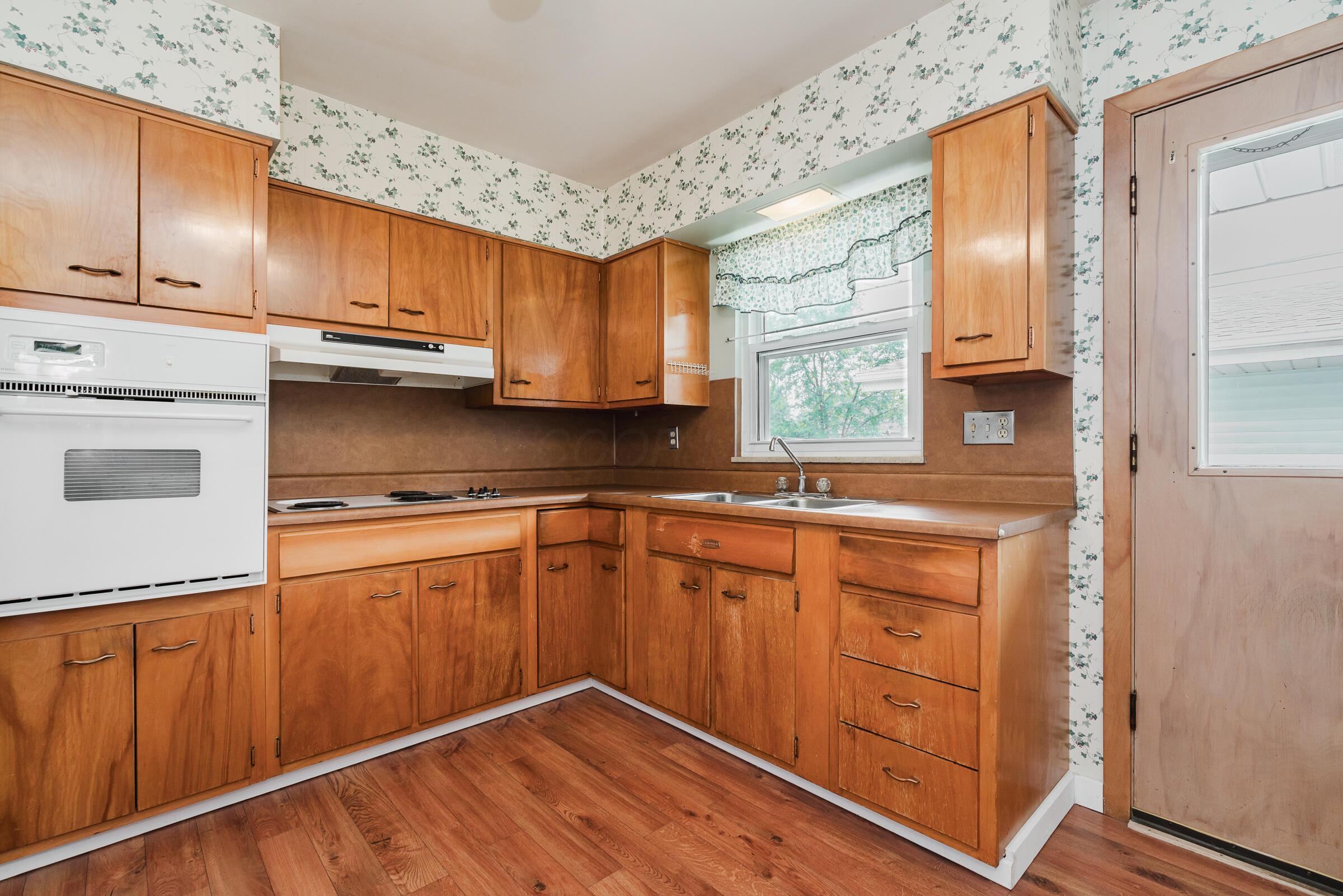 128 Letchworth Avenue, Columbus, Ohio image 13