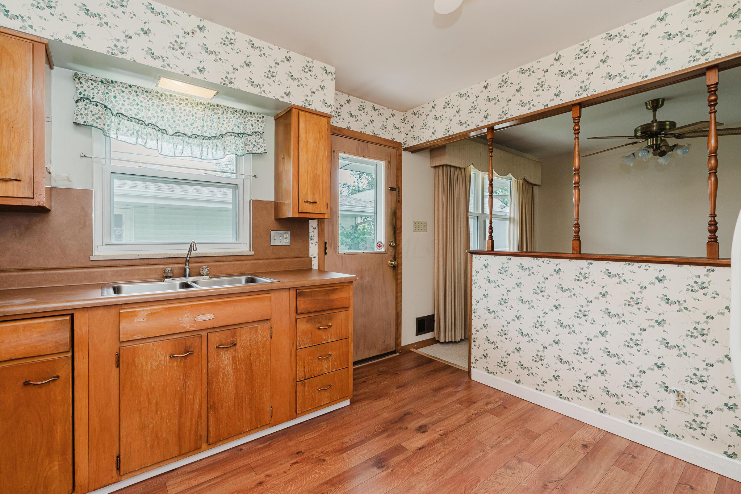 128 Letchworth Avenue, Columbus, Ohio image 12