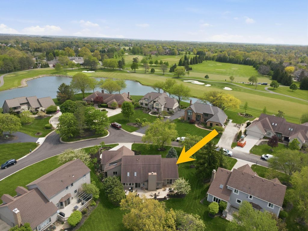 Photo of 8628 Finlarig Drive, Dublin, OH 43017 (MLS # 226013244)