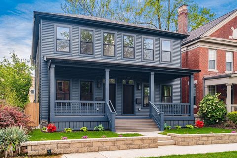 Photo of 1179 Franklin Avenue, Columbus, OH 43205 (MLS # 225034164)