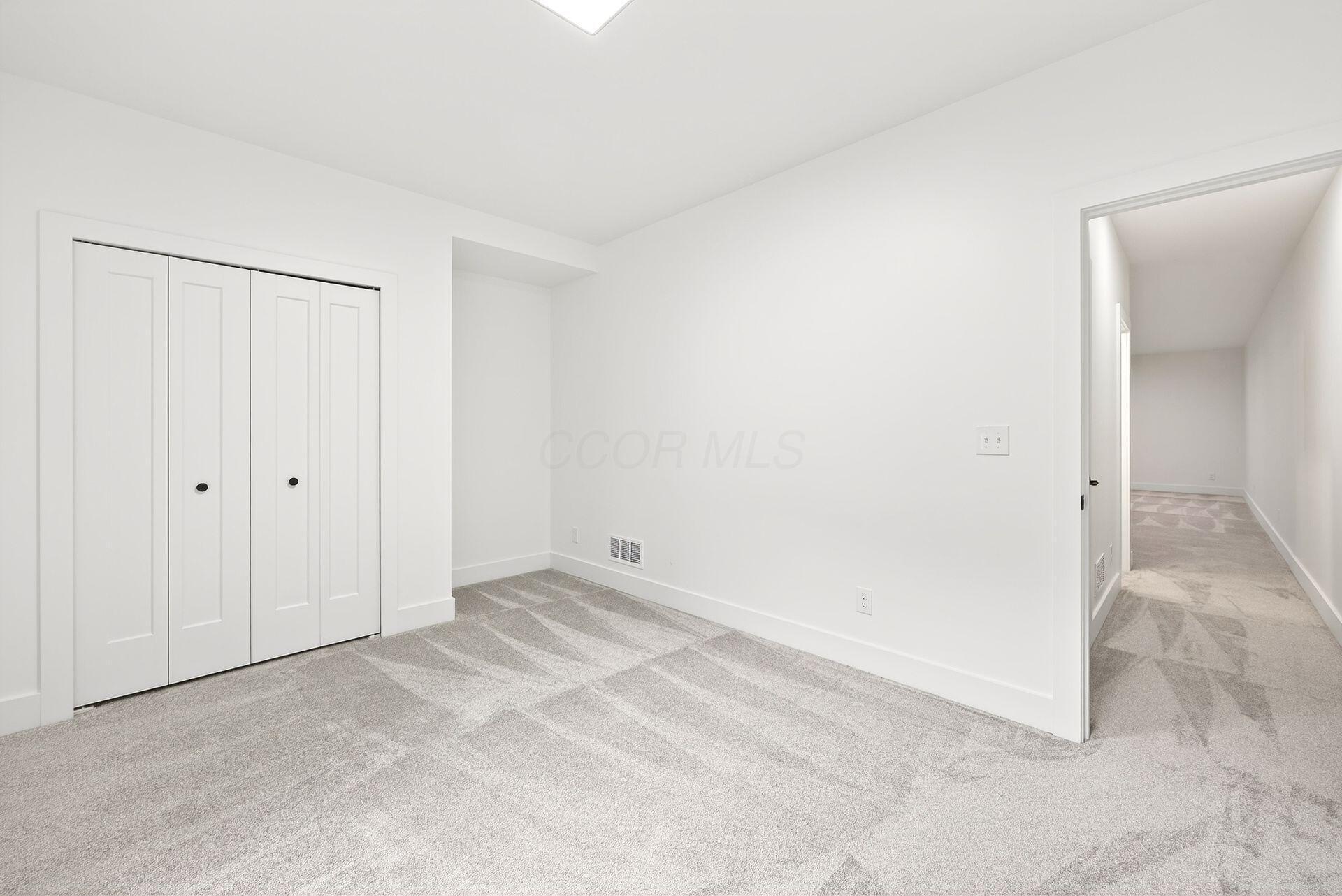 Columbus, Ohio 43205, United States, 3 Bedrooms Bedrooms, ,4 BathroomsBathrooms,Residential,Active,206553